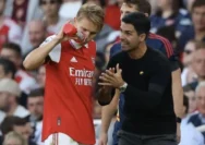 Arsenal Tersandung di Emirs: Arteta Dihujani Kritik, Fabregas Muncul Sebagai Pilihan Pengganti