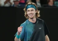 Arthur Fils Raih Gelar Barcelona Open 2026, Kemenangan Dramatis Atas Andrey Rublev
