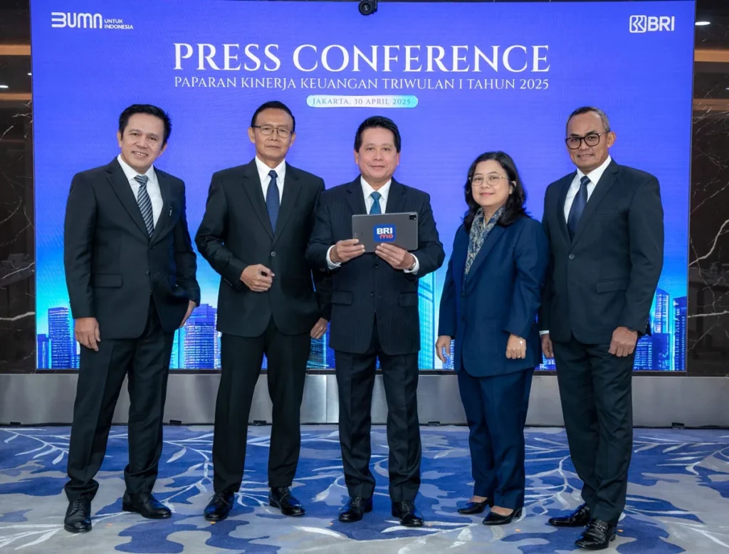 BMRI Tertekan: Investor Asyang Jual Besar, Harga Turun 2% di Tengah Gejolak Global