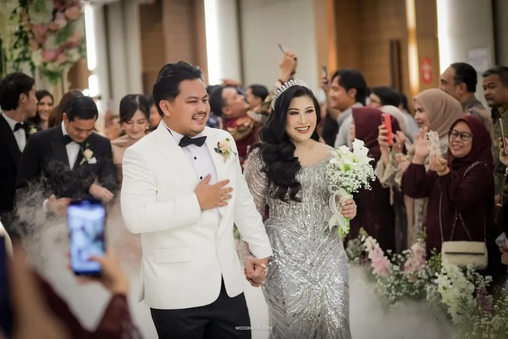 Boiyen Ungkap Alasan Sebenarnya Gugat Cerai Rully: Penipuan Ratusan Juta Menghancurkan Harapan