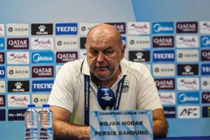 Bojan Hodak Selangkah Lagi Pecahkan Rekor 200 Poin Persib Bandung, Dua Poin Lagi dan Sejarah Baru Menanti