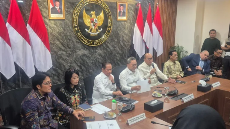 Bupati Badung Tandatangani PKS PSEL Dorong Pengolahan Sampah Jadi Energi Listrik di Bali