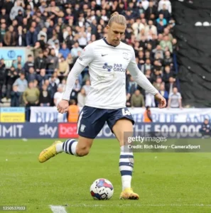 Drama 1-1 di Deepdale: Brad Potts Cetak Gol di Penampilan ke-250, QPR Dapat Poin Berkat Own Goal Thierry Small