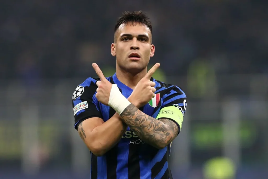 Drama 7 Gol: Lautaro Martinez Bawa Inter Milan Membantai AS Roma dalam Comeback Epik