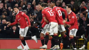 Drama Manchester United: Kegagalan di Old Trafford, Kebingungan Transfer, dan Harapan Baru