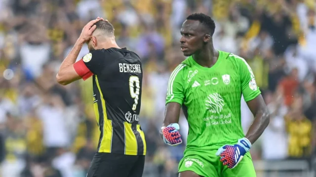 Drama Penalti Dibatalkan, Mendy Terpuruk, Al-Ahli Berjuang di Puncak Liga Roshen