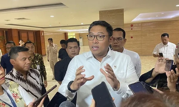 Gula Rafinasi Bocor ke Pasar, Sugar Co Rugi Rp 680 Miliar pada 2025: DPR Mendesak Hentikan Impor