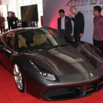 Guru Honorer Kuningan Kaget Nama Dicatut Beli Ferrari Rp 4,2 Miliar, Dapat Imbalan Rp 5 Juta