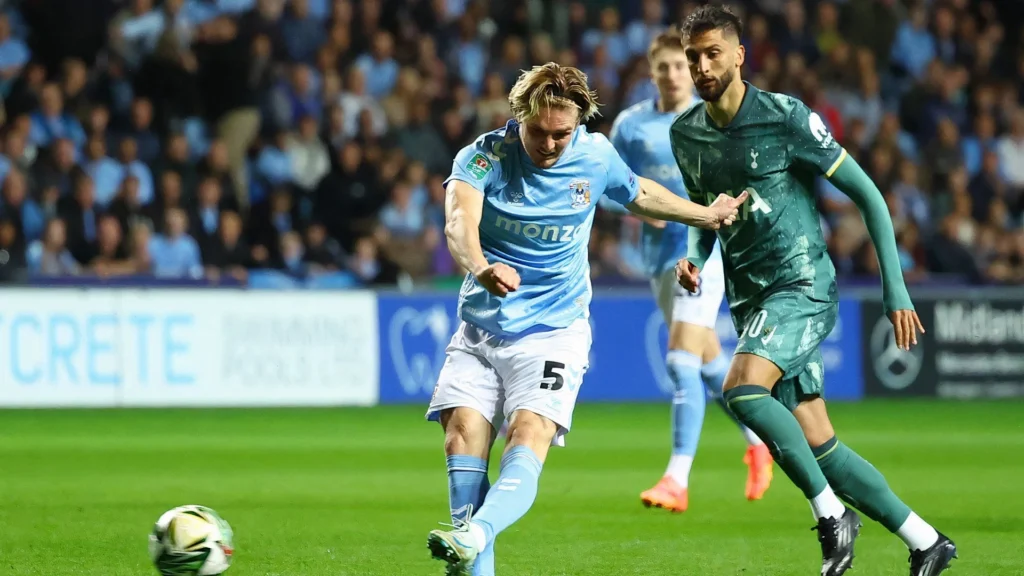 Jack Rudoni Ganda, Coventry City Kalahkan Derby County 3-2 dan Mendekat ke Promosi Premier League