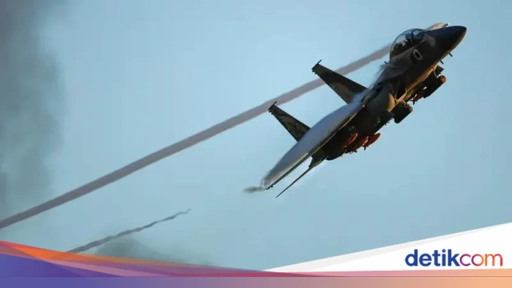 Jet F-15E Amerika Jatuh Ditembak Iran: Operasi Rahasia dan Penyelamatan Dramatis yang Mengguncang Timur Tengah
