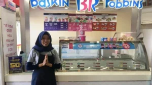 Karyawan Baskin-Robbins Diberhentikan Karena Nama 'Bakal Jenazah' Muncul di Struk Kue Ulang Tahun