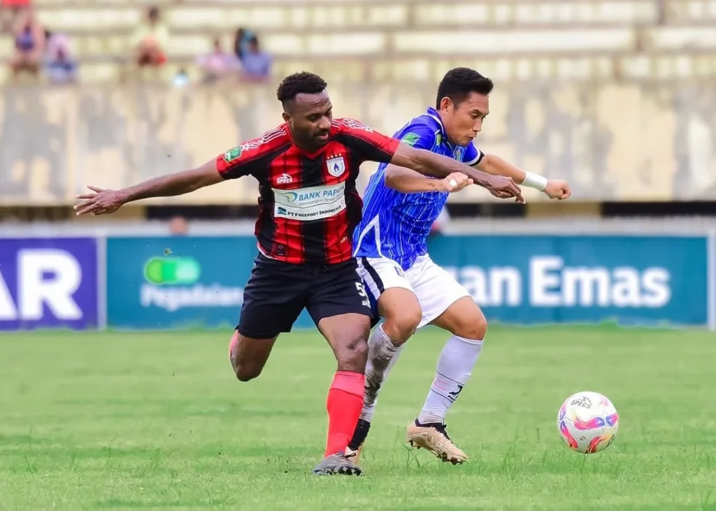 Kekalahan Persiba di Depan Kram: Ancaman Degradasi Mengintai Setelah Boaz Solossa Bawa Persipura Menang 1-0