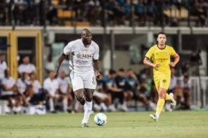 Ketegangan Memuncak antara Napoli dan Romelu Lukaku: Kewajiban Kembali atau Risiko Karier?