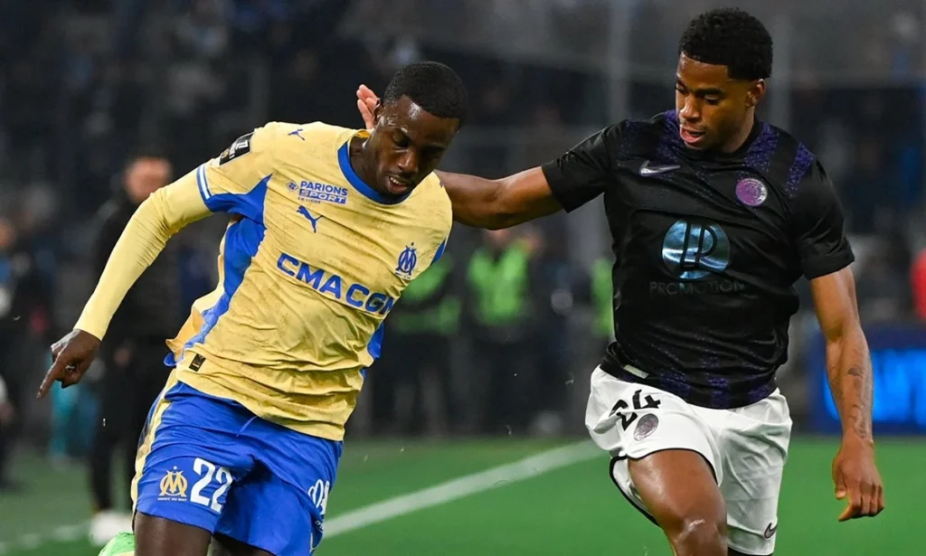 Lens Gigit Kemenangan Tipis 3-2 atas Toulouse, Harapan Kembali ke Puncak Ligue 1 Meningkat