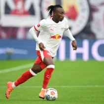 Liverpool Targetkan Yan Diomande dari RB Leipzig sebagai Pengganti Utama Mohamed Salah
