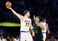 Luke Kennard Bikin Geger! Catat Triple‑Double Tertinggi Musim Ini, Lakers Raih Kemenangan Dramatis atas Rockets