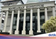 Mahkamah Konstitusi Tolak Tiga Gugatan Kontroversial, Sementara Kasus Keluarga Publik Meningkat