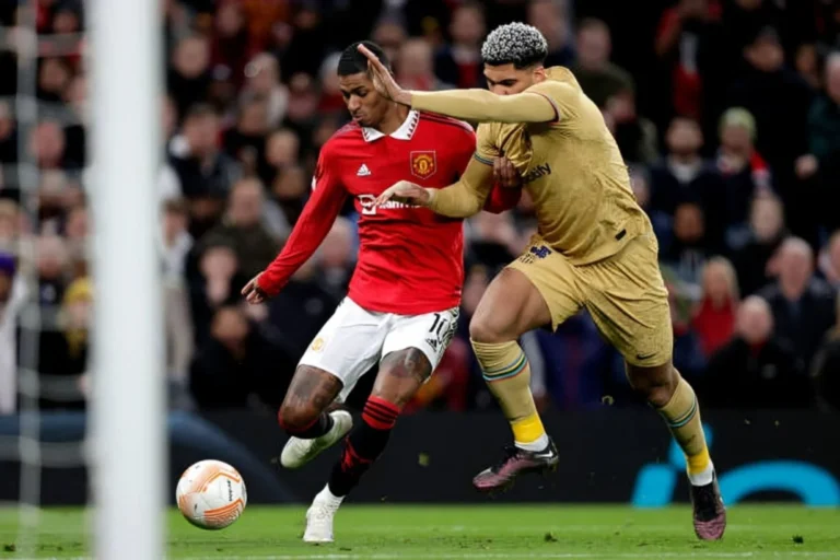 Manchester United Gagal Angkut Uang Barcelona, Marcus Rashford Kembali ke Old Trafford