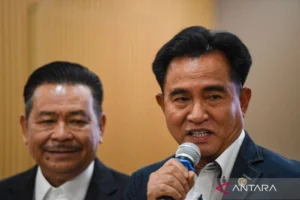 Menko Yusril Serahkan Nasib Kasasi Delpedro dan Rekan ke Mahkamah Agung: Polemik KUHAP Lama vs Baru Memanas