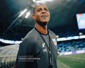 Momen Langka! Patrick Kluivert dan Legenda Dunia Kembali Menghiasi SUGBK di Clash of Legends 2026