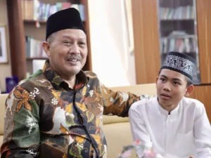 Momen Mengharukan: Al Ghazali Jadi Ayah, Kenangan Masa Kecil Menginspirasi Generasi Baru