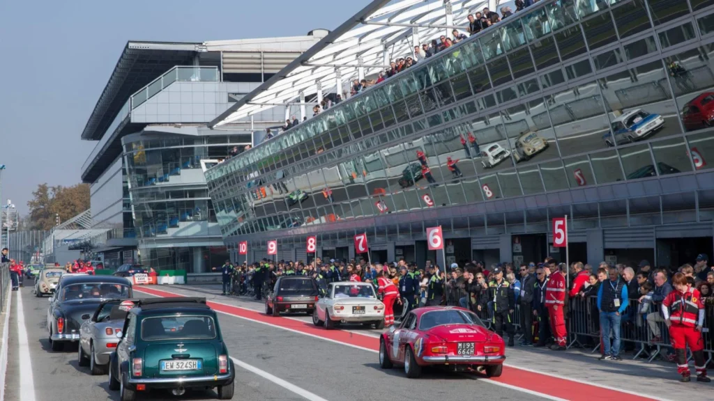 Monza Menaklukkan Dua Arena: Kemenangan Besar di Serie A dan Pengujian Teknologi Audi di Sirkuit Legendaris
