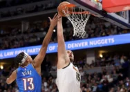 Nuggets Tundukkan Trail Blazers dalam Duel Panas, Jokic Cetak Triple-Double Memukau