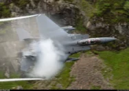 Operasi Penyelamatan F-15E Amerika di Iran: 170 Jet, Intelijen Cerdik, dan Dampak pada Armada Udara AS
