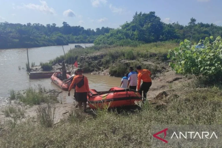Pencarian Doli: Tim SAR Bangka Selatan Pakai Peralatan Anti-Serang Buaya