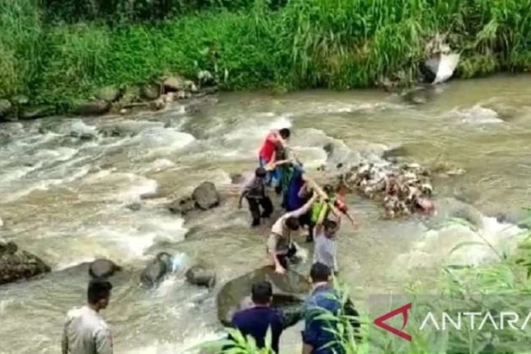 Penemuan Jasad Perempuan di Pinggir Sungai Guncang Warga: Kronologi, Reaksi, dan Kasus Serupa di Jakarta