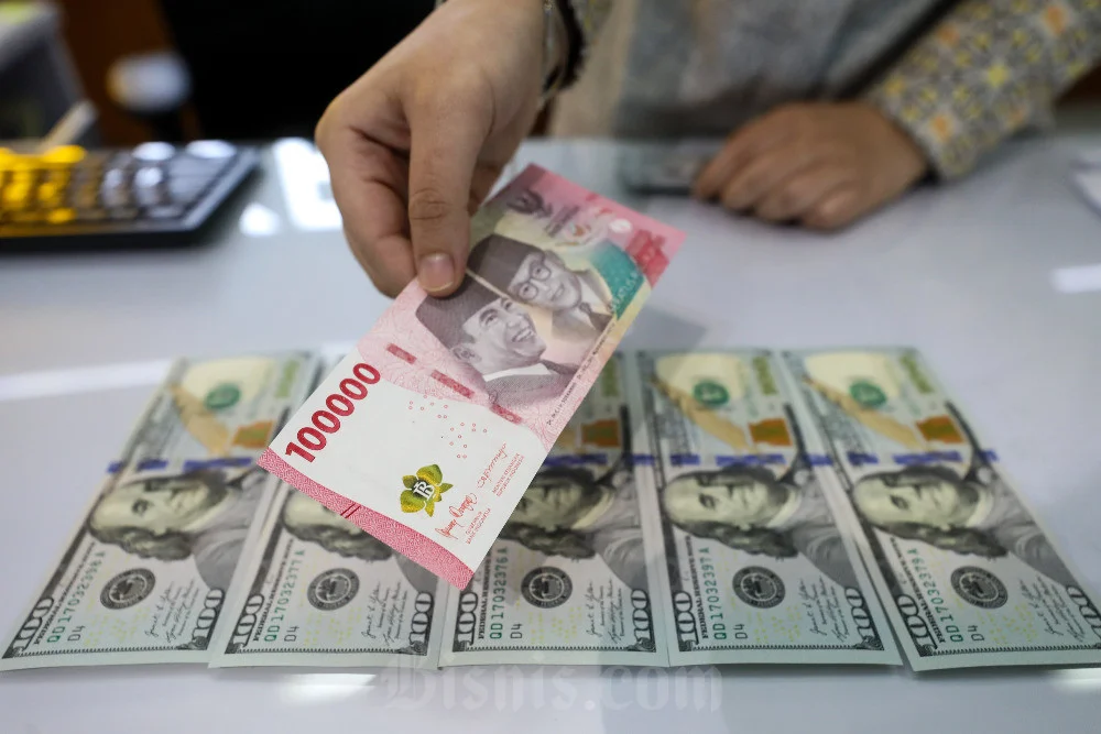 Prediksi Nilai Tukar Rupiah ke Dolar AS Pekan Depan: Tekanan Domestik dan Geopolitik Menghantui Pasar