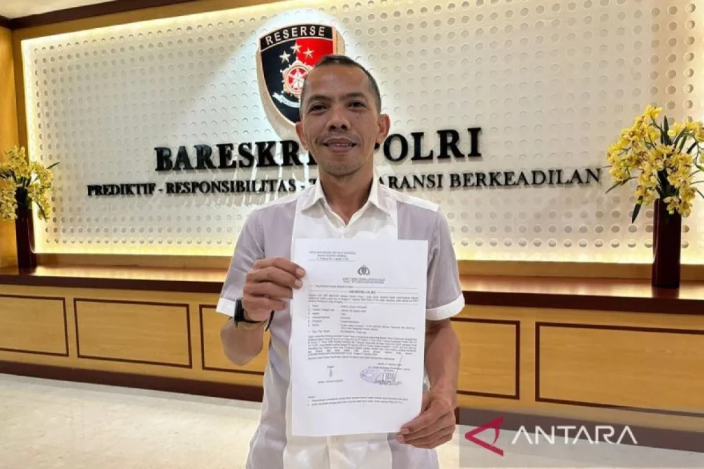 Rossa Laporkan 78 Akun Media Sosial: Mengungkap Motif Fitnah dan Rencana Polisinasi Lagu