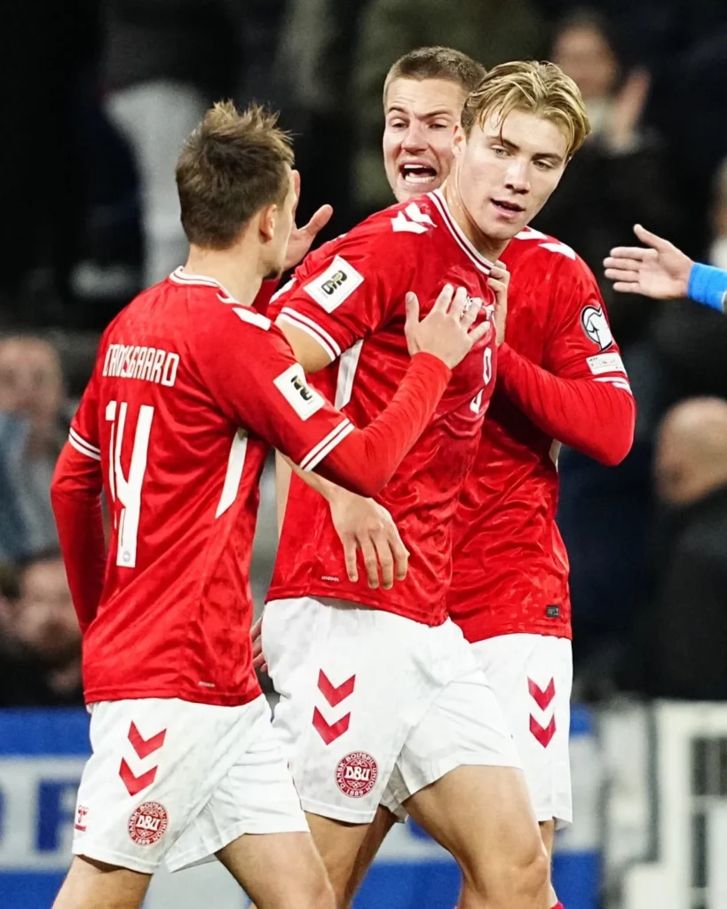 Ryan Giggs Dukung Carrick, Usulkan Kesempatan Kedua untuk Rasmus Hojlund dan Target Transfer Cole Palmer