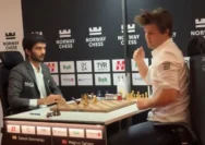 Selfie Mengejutkan di Turnamen Catur Jerman: Magnus Carlsen Sebab Kontroversi dengan Alua Nurman