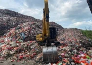 SPPG Cakung Timur Dibangun di Depan Tumpukan Sampah, Netizen Soroti Risiko Kesehatan dan Izin Dicabut