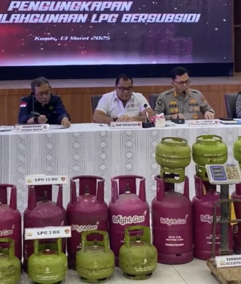 Suplai LPG 3 Kg di Jatim Dinilai Lancar, Polisi Ungkap Pengoplosan dan Warga Dihimbau Hindari Panic Buying