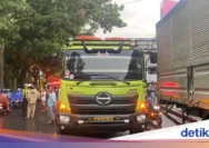 Truk TNI Tabrak Motor di Tabanan, Pemuda 21 Tahun Tewas; Kodam IX/Udayana Minta Maaf dan Janji Evaluasi