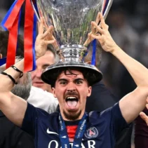 Vitinha Diragukan Hadir di Semifinal Champions League, PSG Hadapi Bayern Tanpa Gelandang Kunci