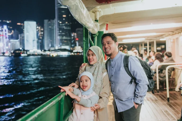 Xaviera Putri Rayakan Liburan Seru Bersama Sahabat di Hong Kong: 10 Momen Tak Terlupakan