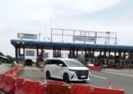 Xpander Berkobar di Lajur 4 Tol Jagorawi, Lalu Lintas Arah Jakarta Tersendat
