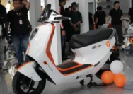 Yadea OSTA Luncurkan Motor Listrik Cerdas, Harga Mulai Rp 19,9 Juta - Solusi Mobilitas Modern di Jakarta