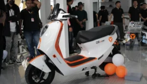 Yadea OSTA Luncurkan Motor Listrik Cerdas, Harga Mulai Rp 19,9 Juta - Solusi Mobilitas Modern di Jakarta